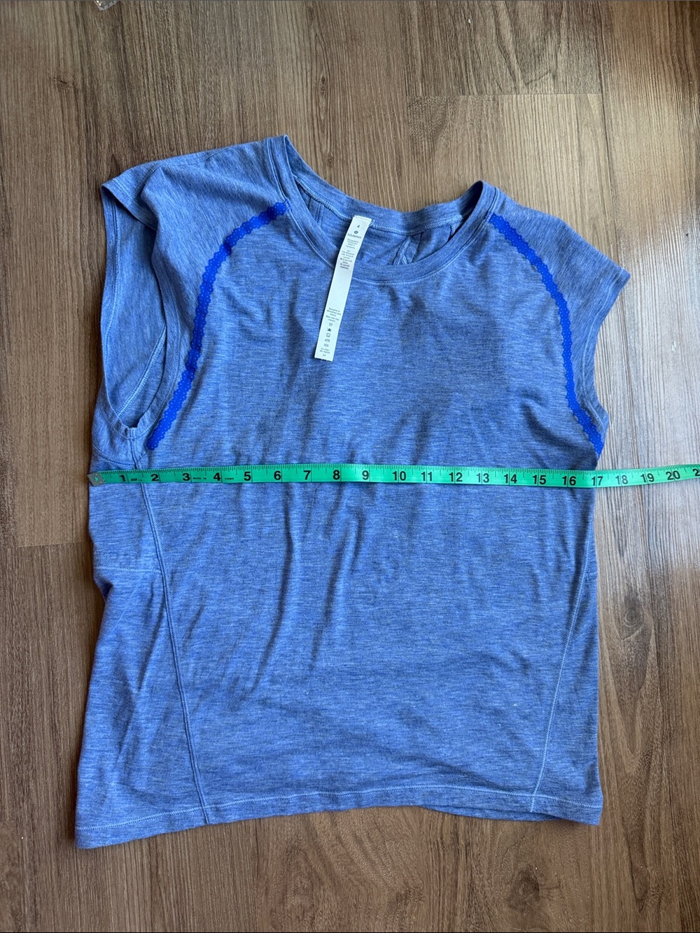 Lululemon Stop Drop & Squat Short Sleeve
Heathered Blazer Blue 4